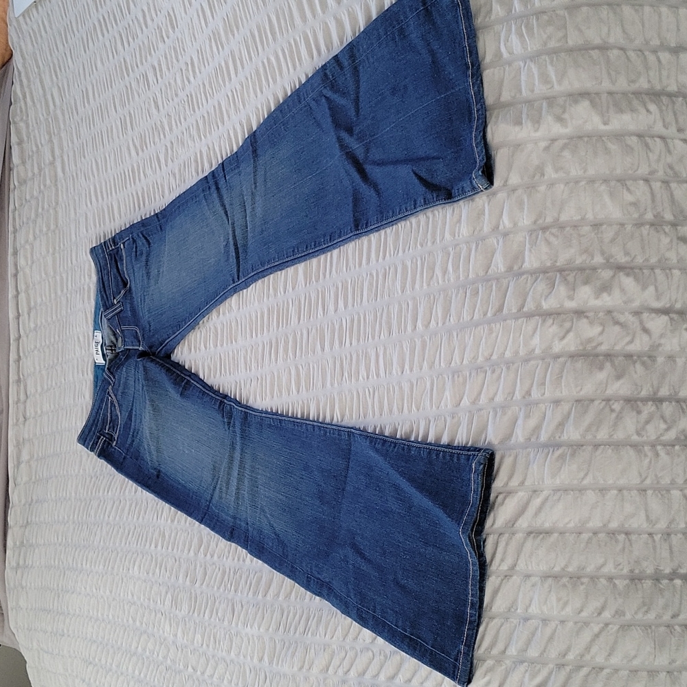 Paige bootcut jeans